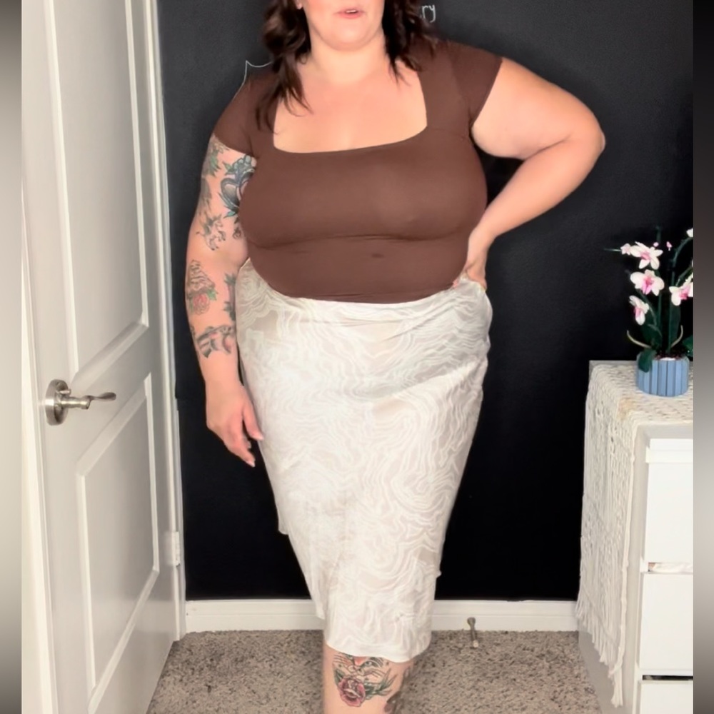 Satin skirt